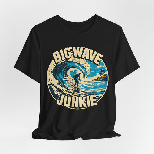 Big Wave Junkie Surfing Tee - Perfect for Beach Lovers & Adventure Seekers